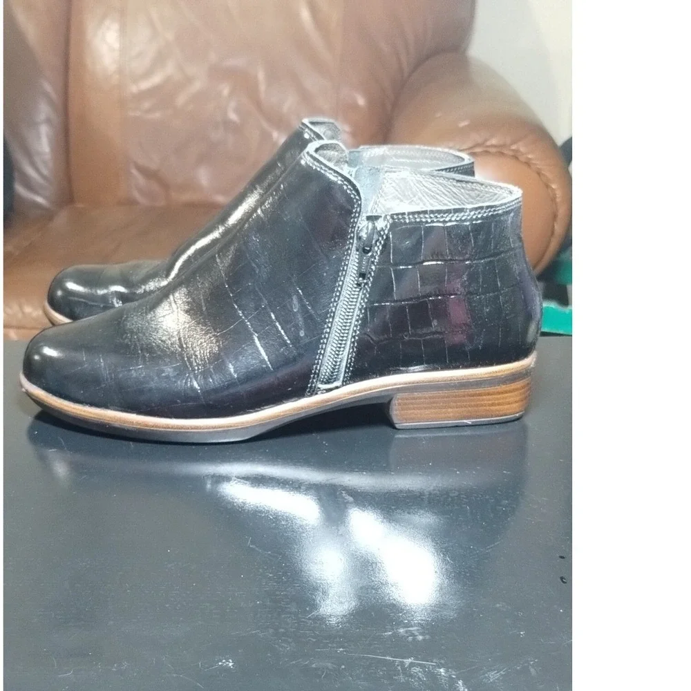 Naot Black Croc Embossed Leather Dual Zip Ankle Boots Round Toe Low Heel